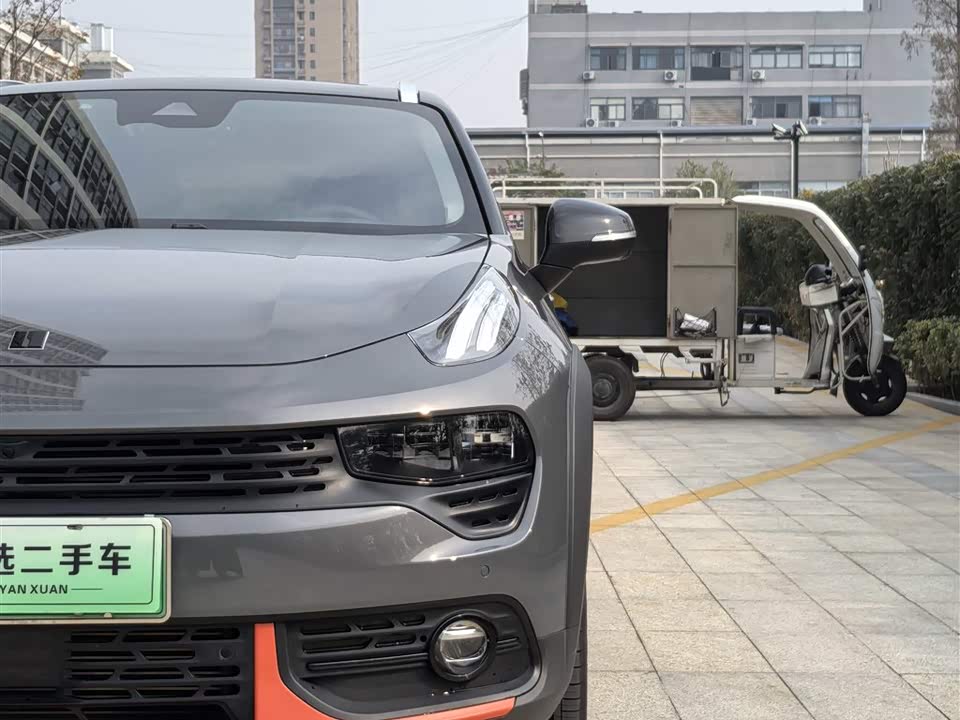 Lynk & Co 02 New energy