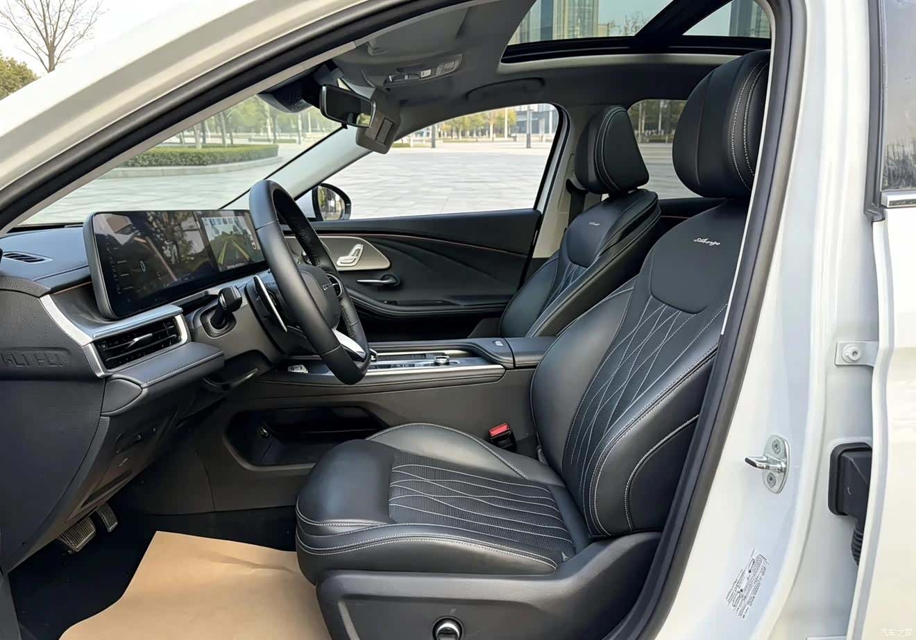 Chery Arrizo 8, 2022 9