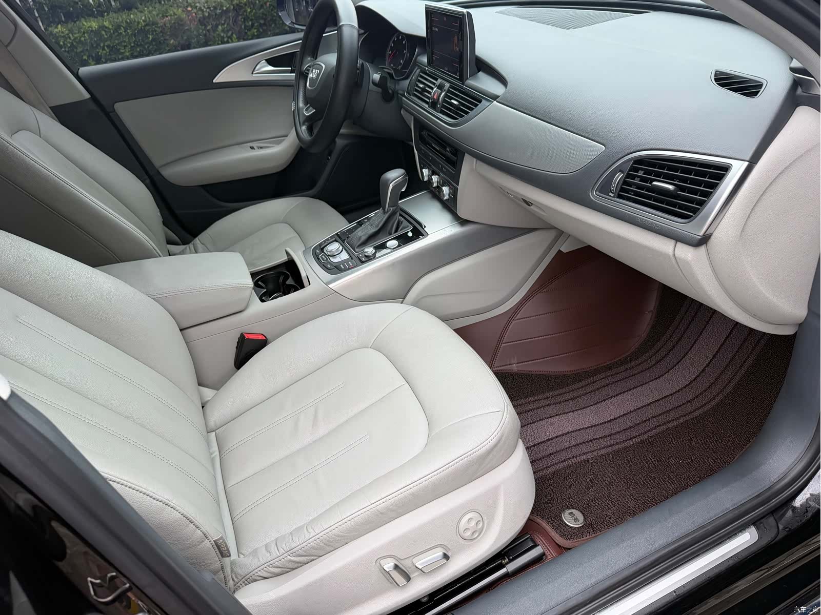 Audi A6L, 2016 8