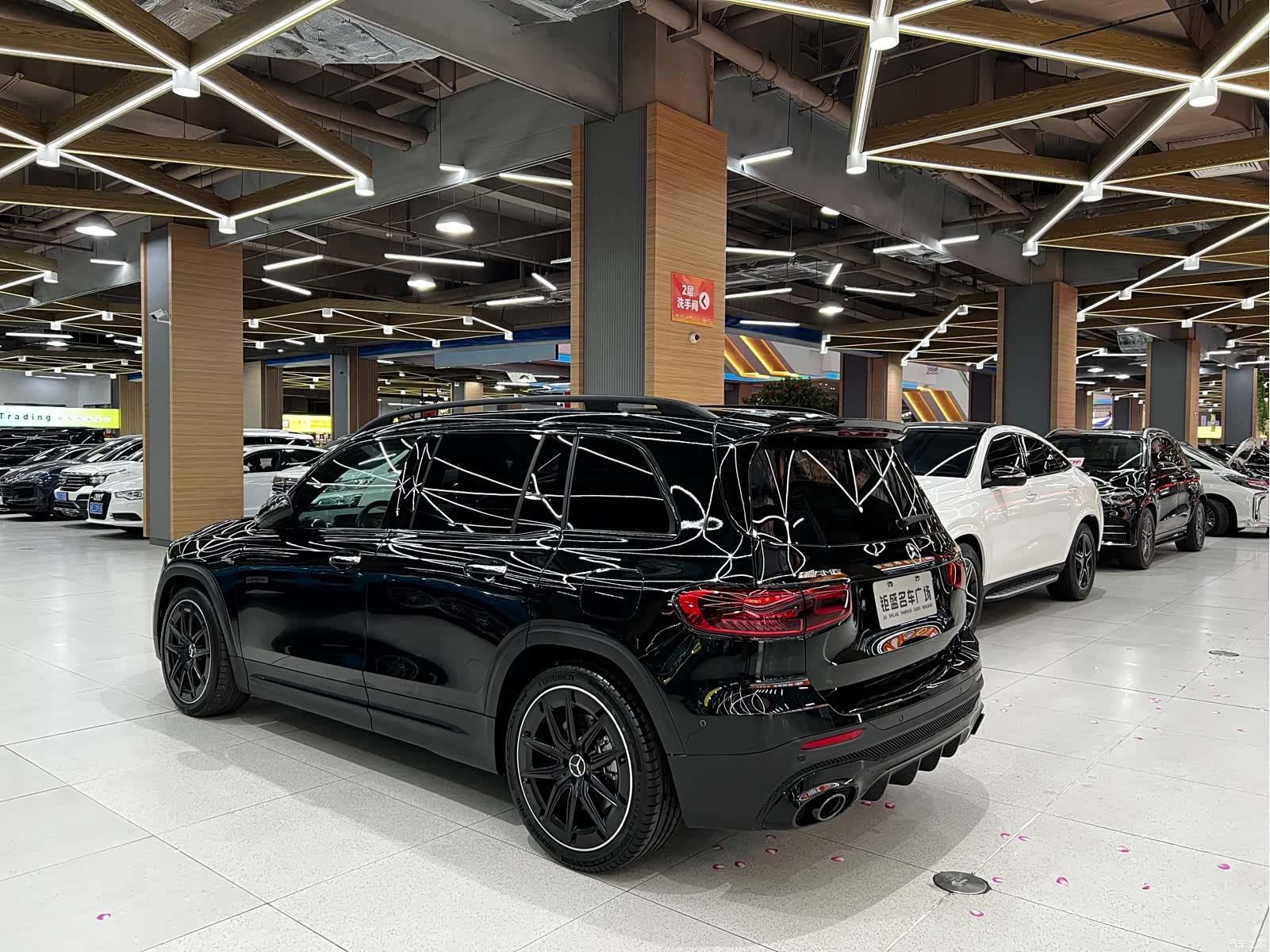 Mercedes-Benz GLB, 2025 3