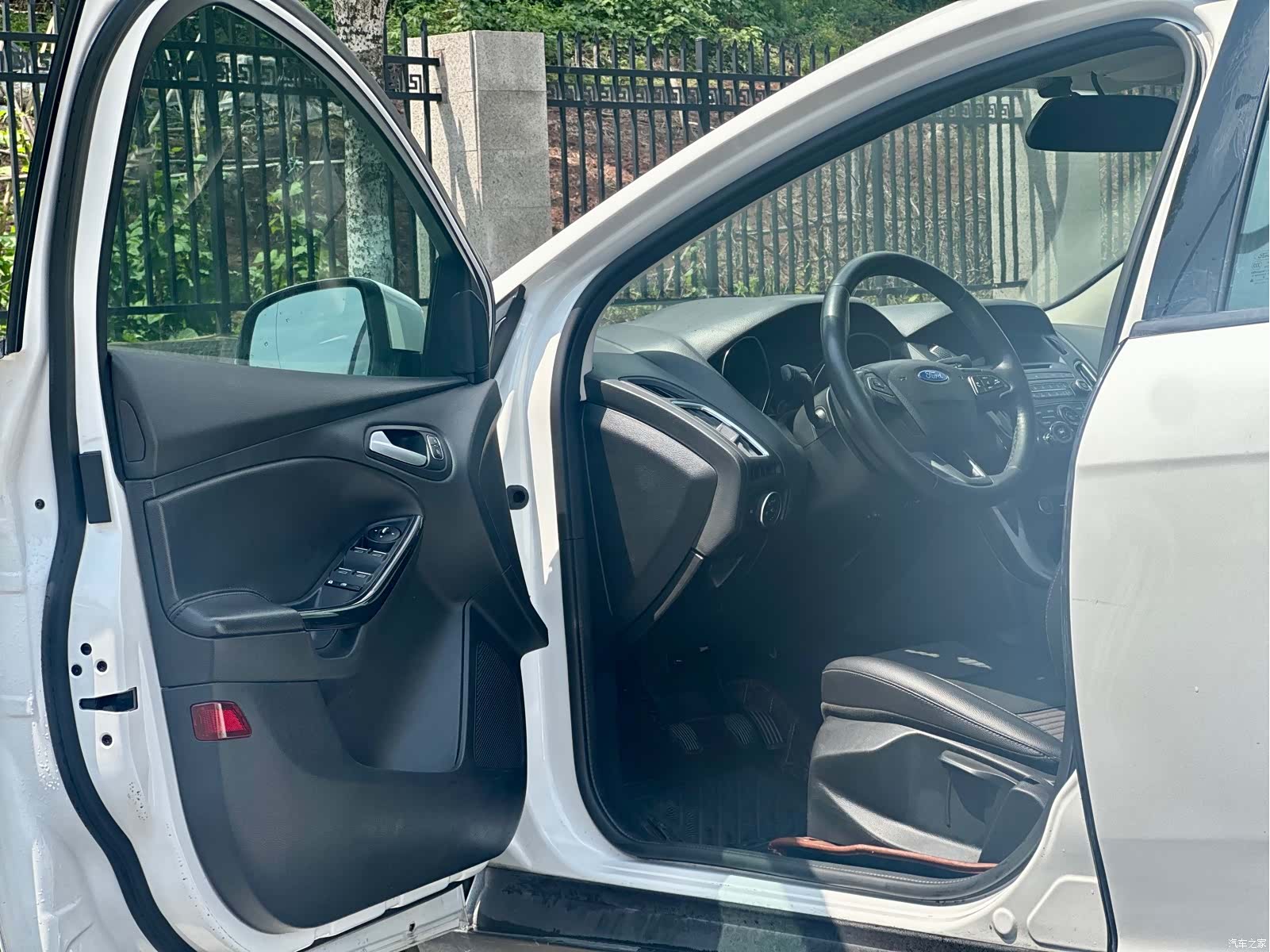 Ford Focus, 2016 19