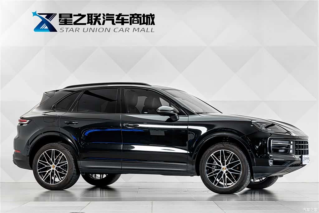 Porsche Cayenne, 2024 все фото
