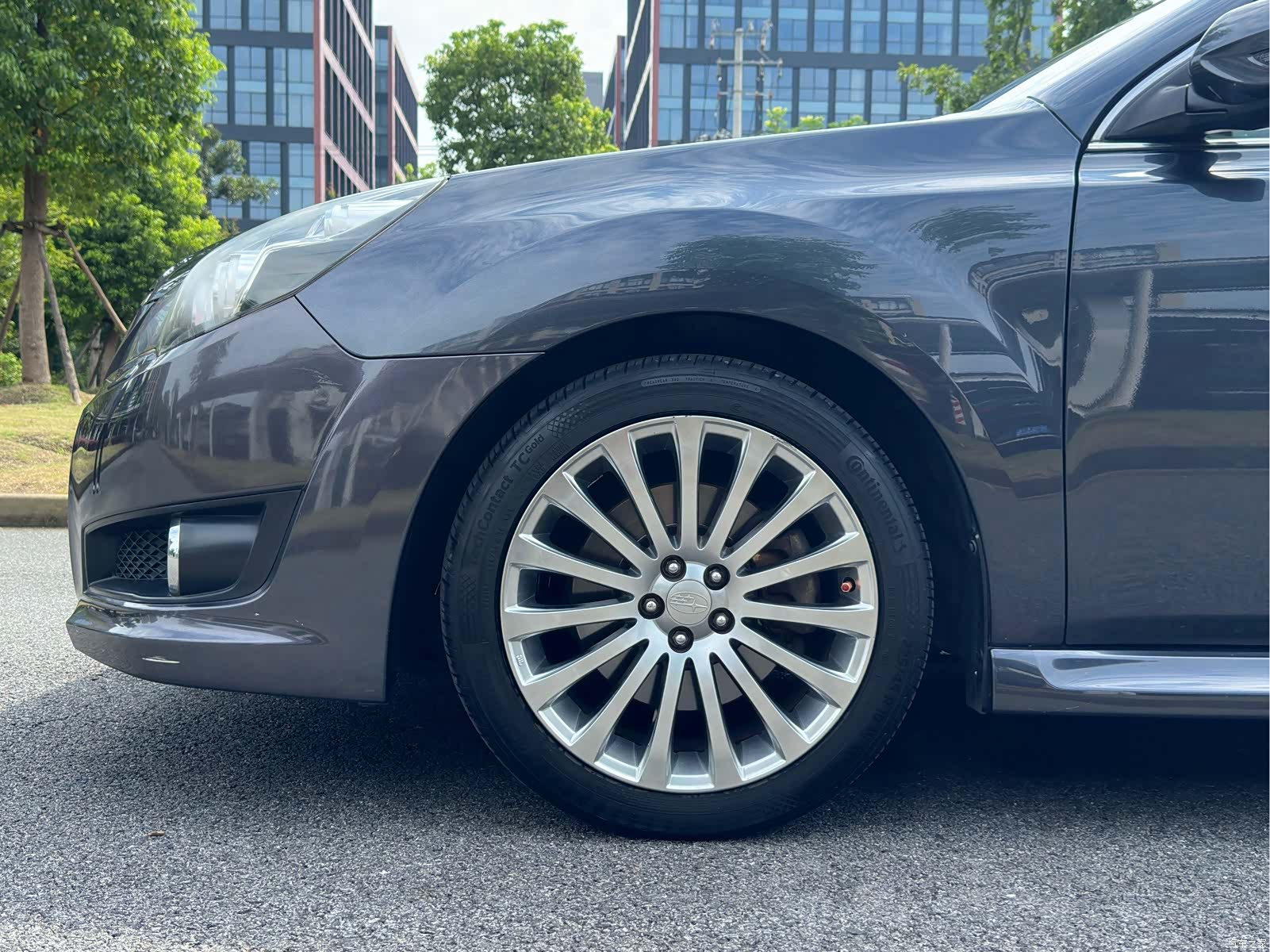 Subaru Legacy, 2011 11