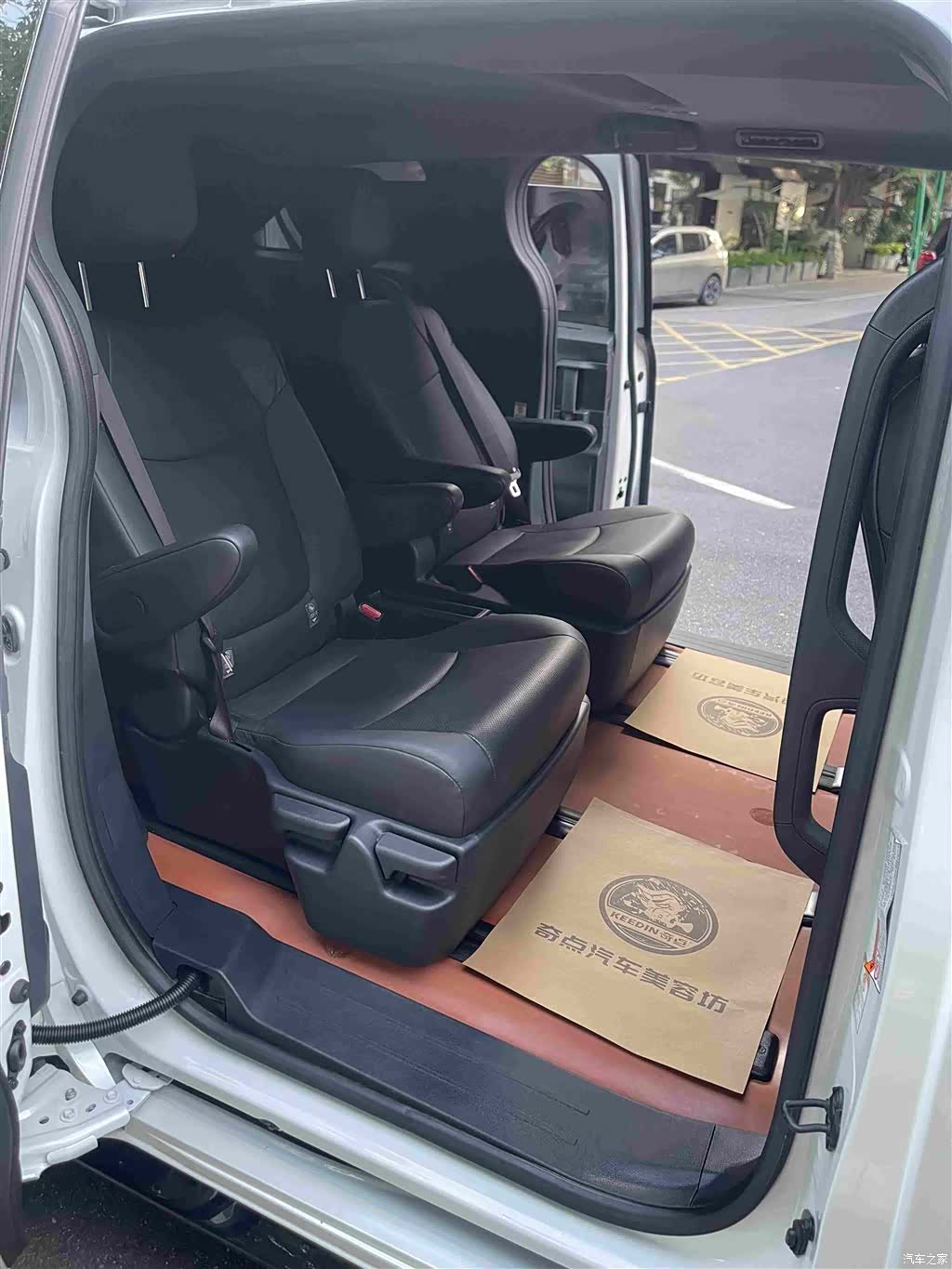 Toyota Sienna, 2024 17
