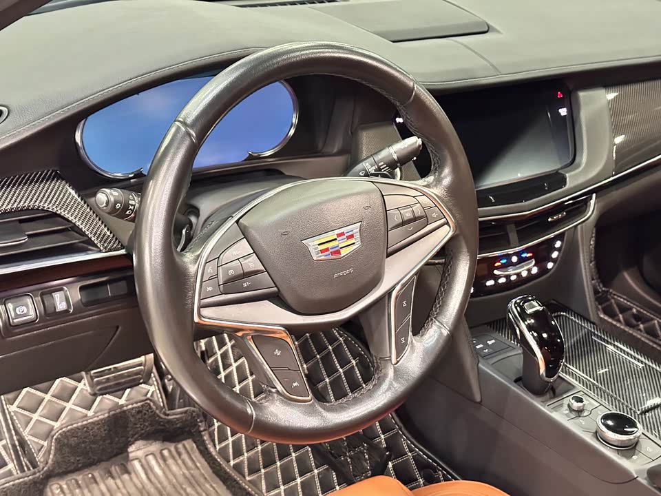 Cadillac CT6