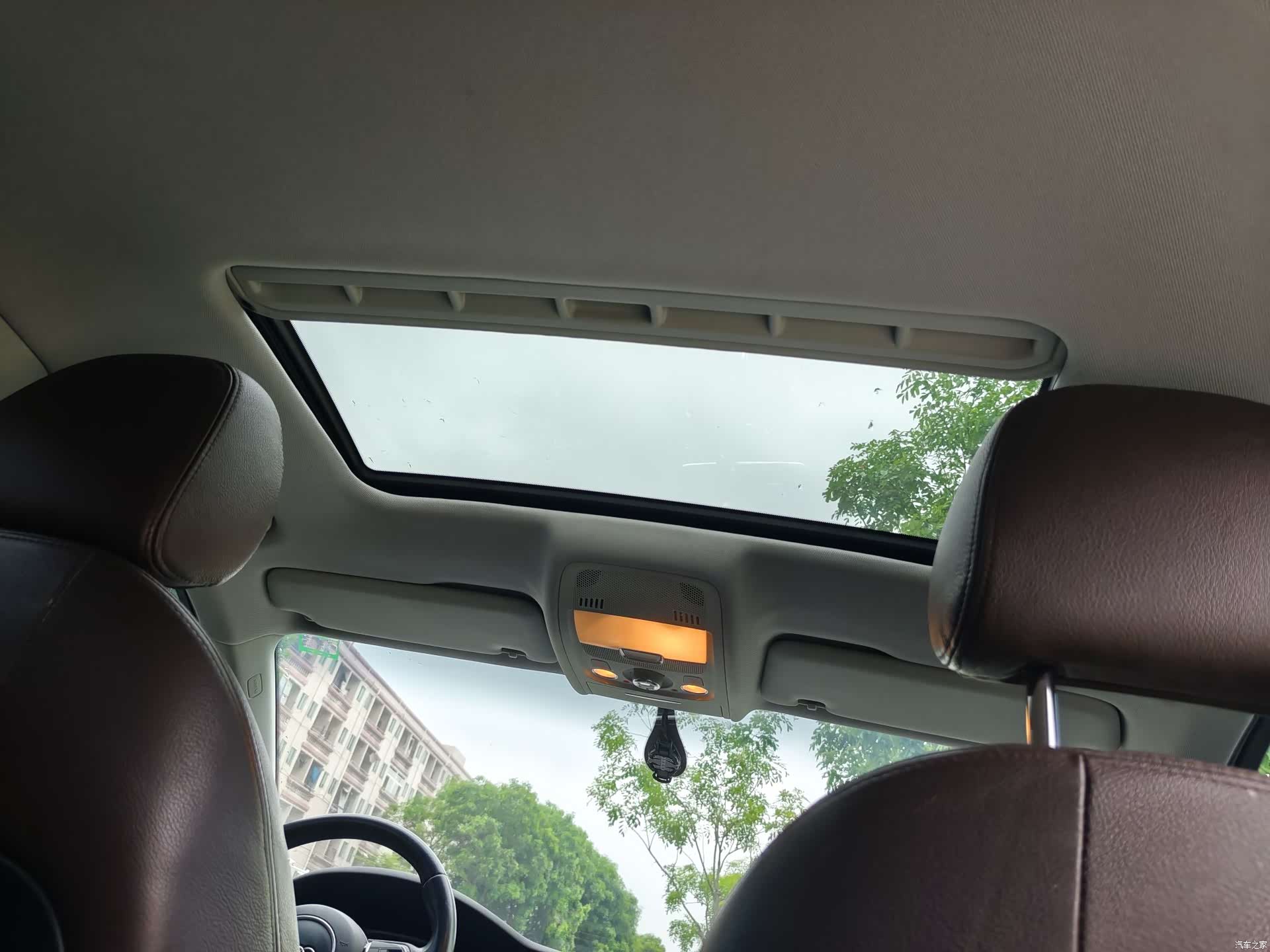 Audi A4L, 2014 15
