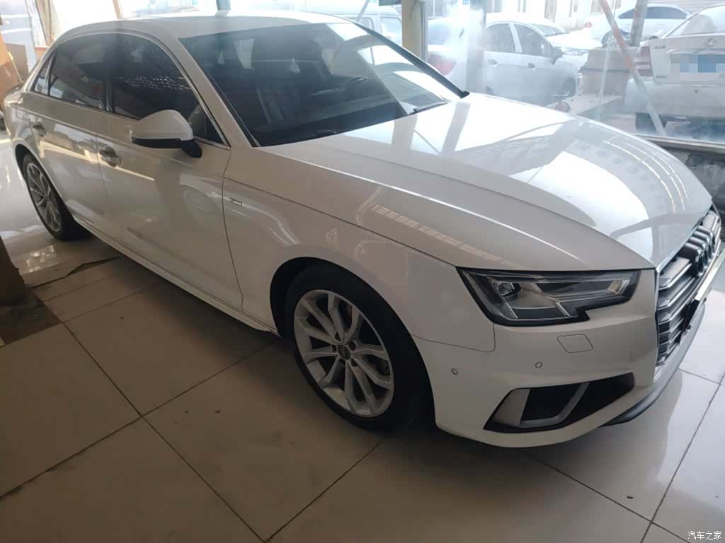 Audi A4L, 2019 22