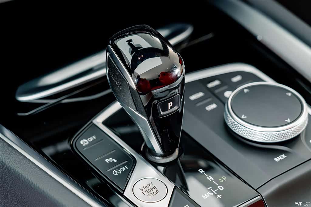 BMW Z4, 2023 14