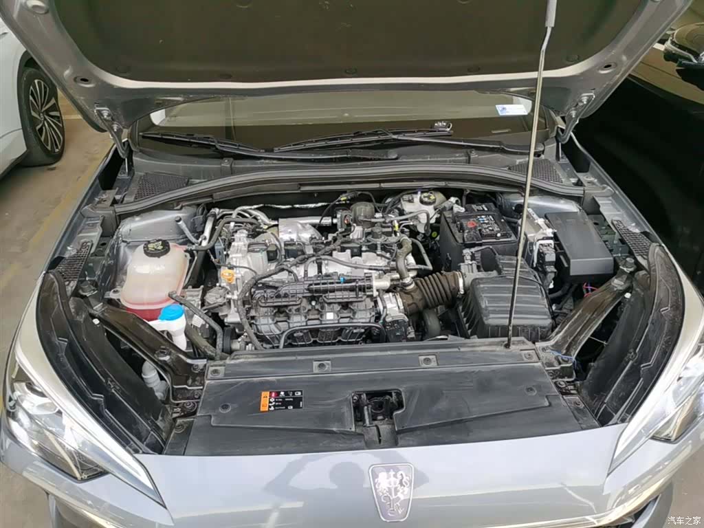 Roewe i5, 2025 20