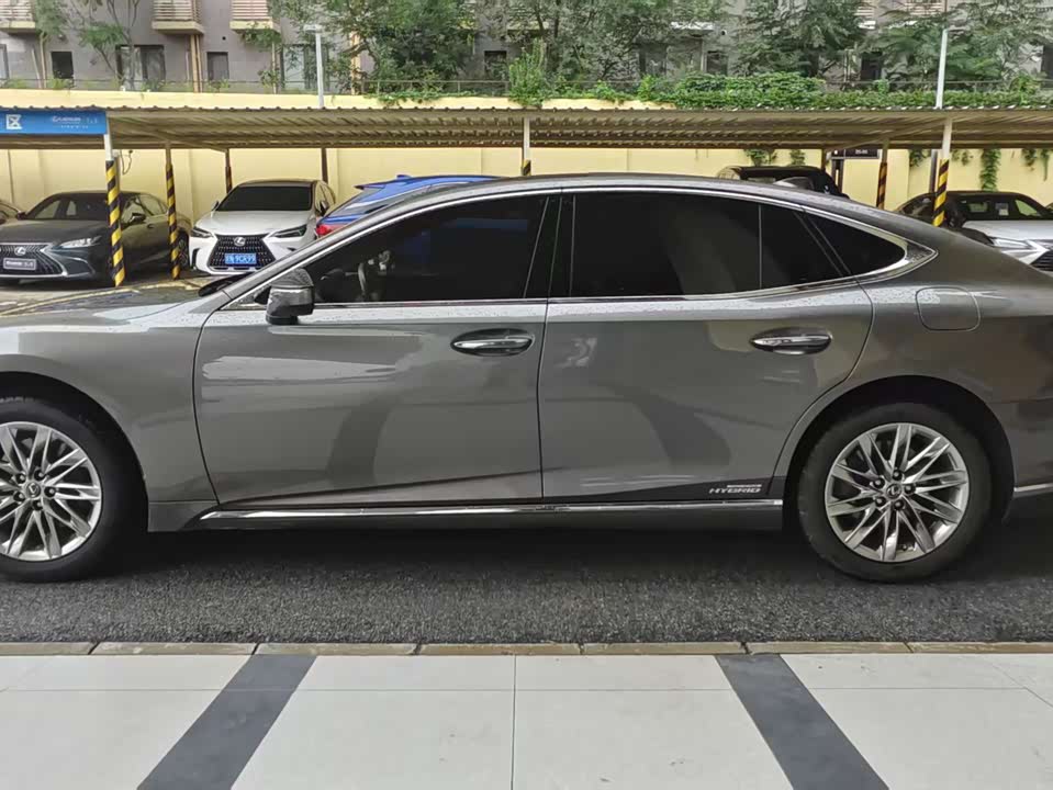 Lexus LS Lexus LS