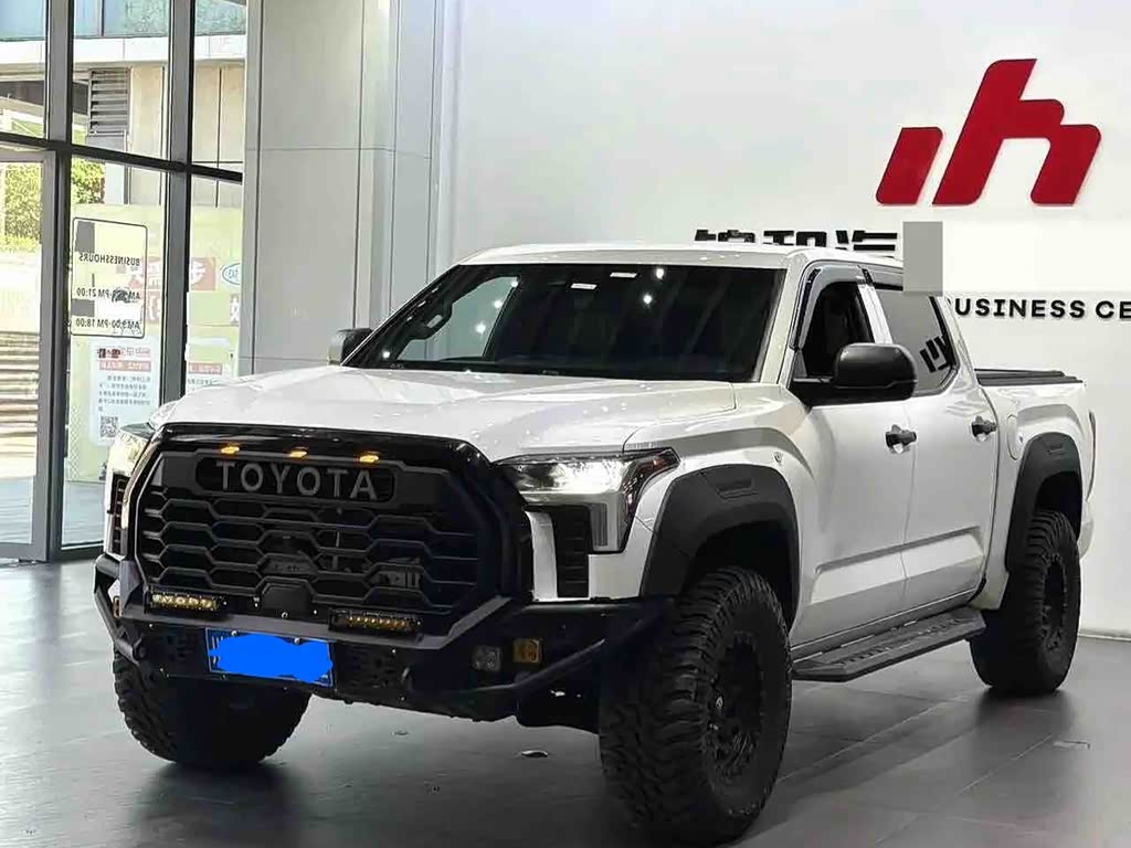 Toyota Tundra