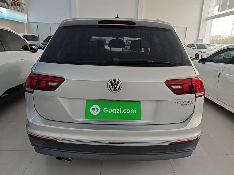 Volkswagen Tiguan L
