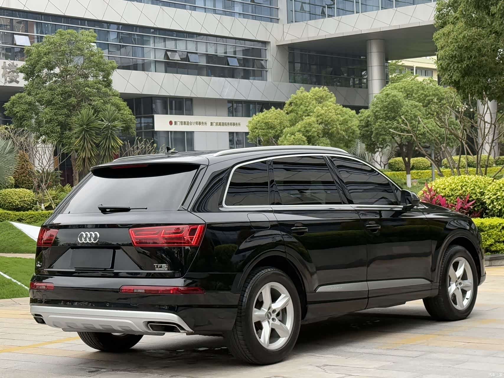 Audi Q7, 2018 11