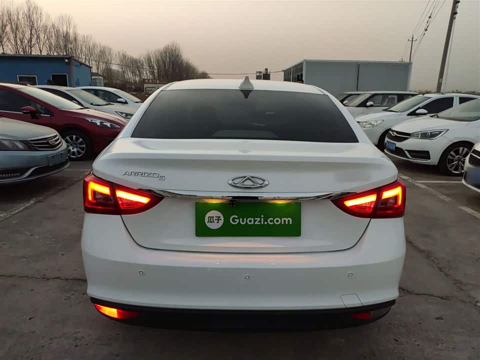 Chery Arrizo 5