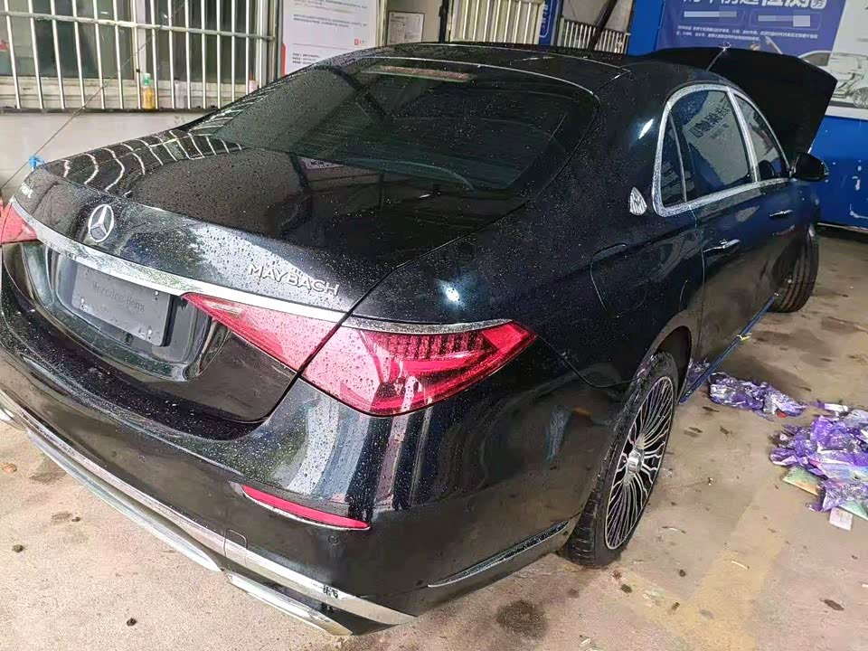 Mercedes-Benz Maybach S-class