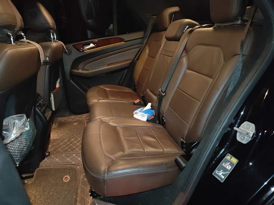 Mercedes-Benz M class