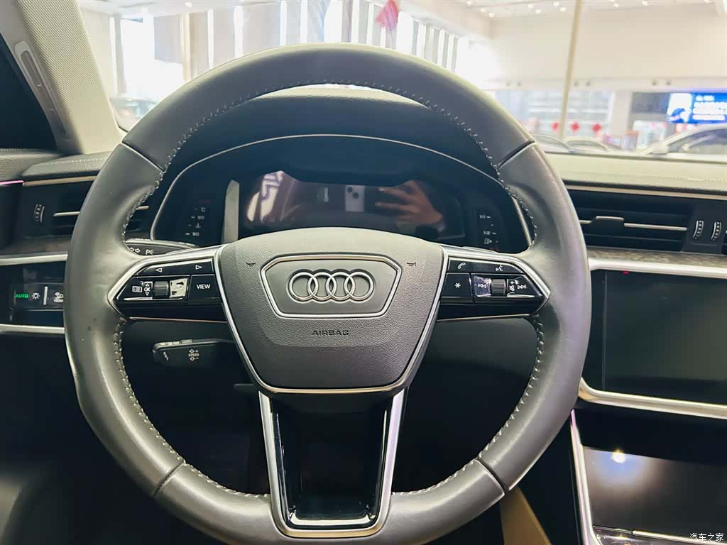 Audi A6L, 2019 15