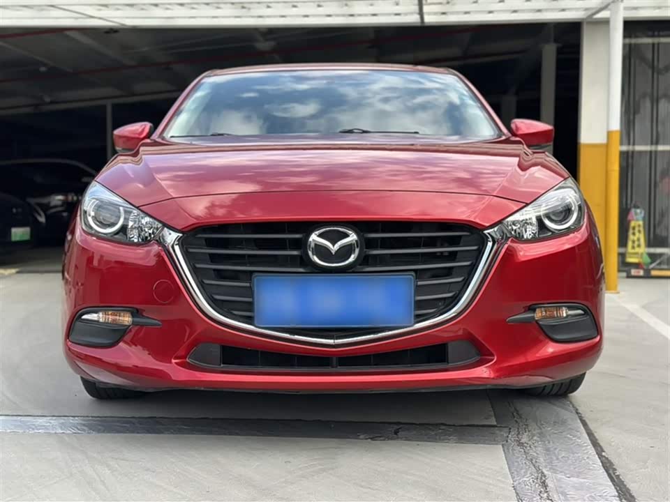 Mazda 3 Angkesaila