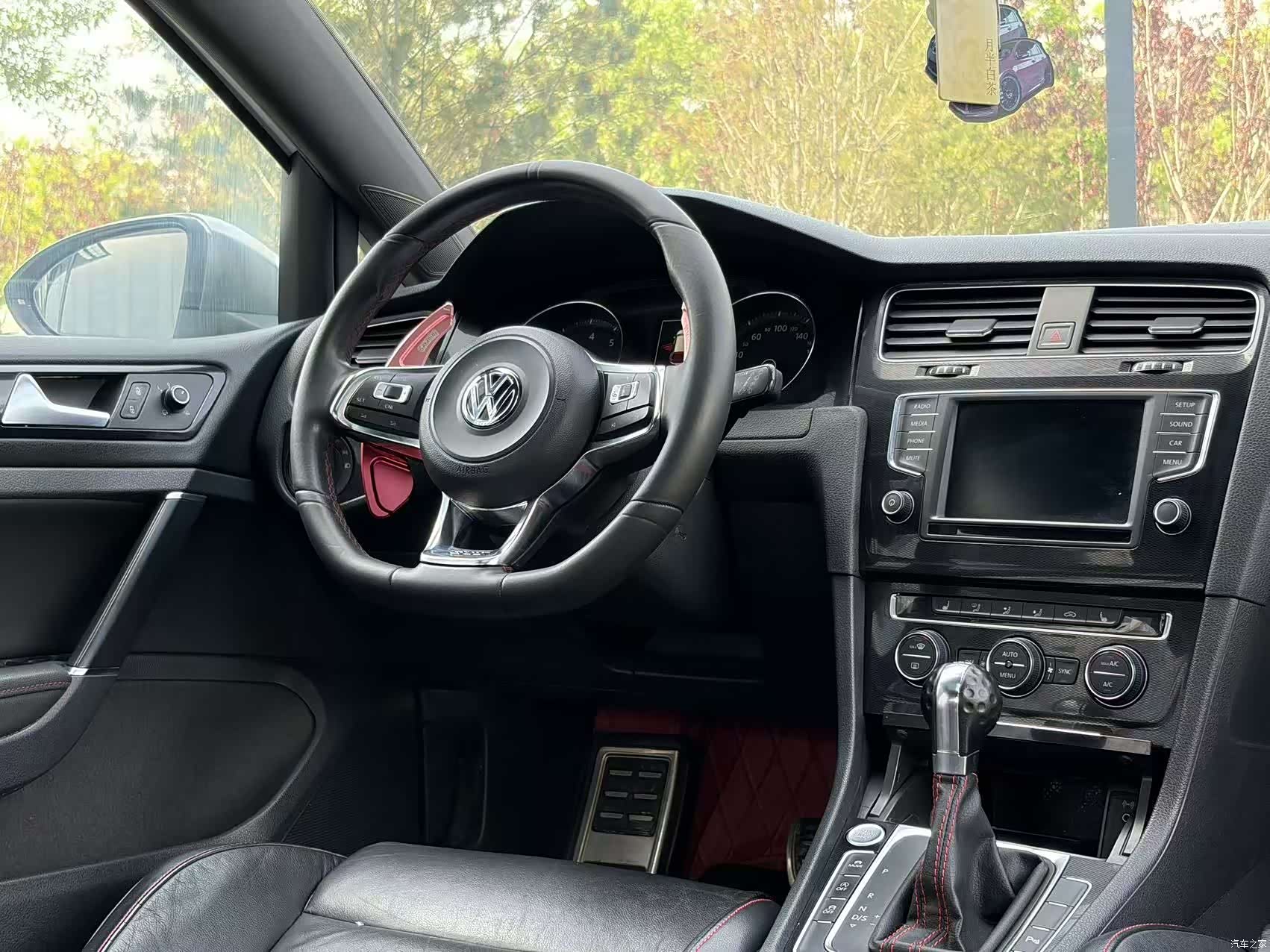 Volkswagen Golf, 2015 18
