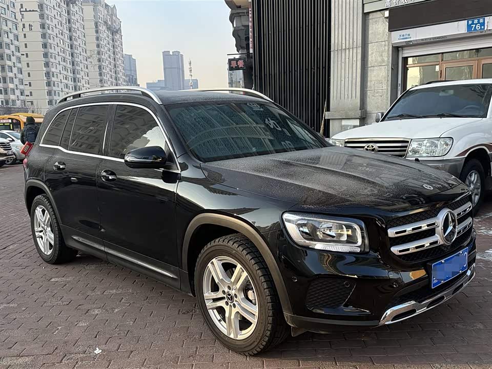 Mercedes-Benz GLB