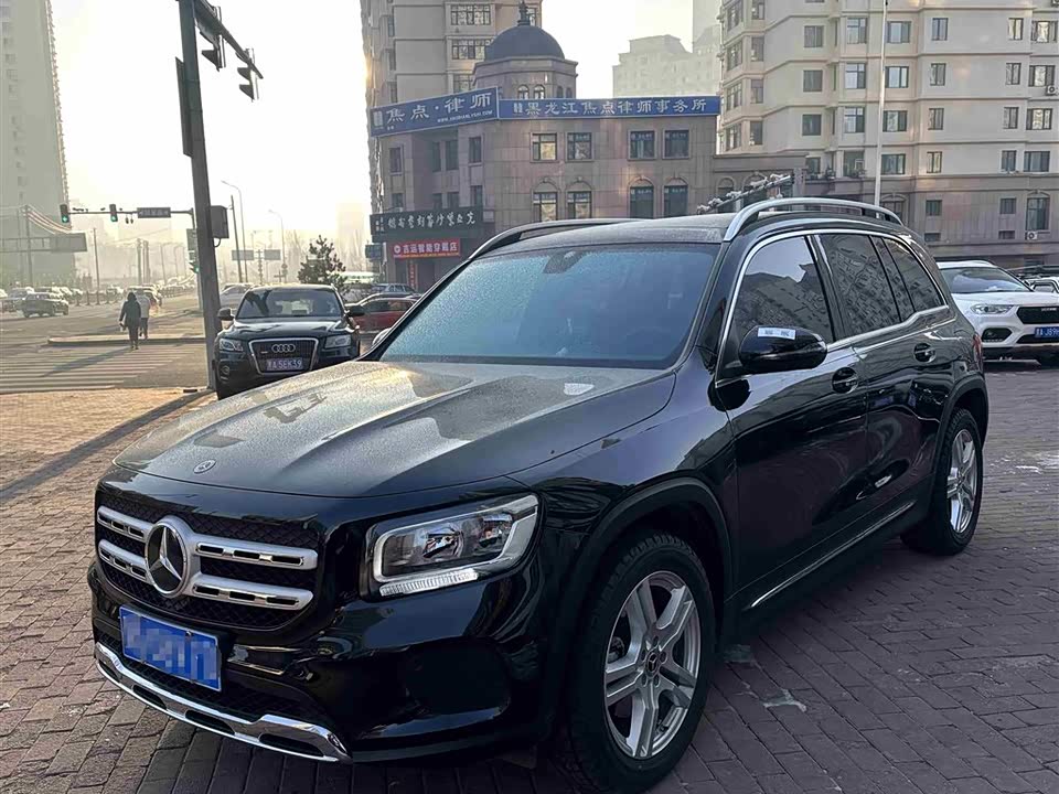 Mercedes-Benz GLB