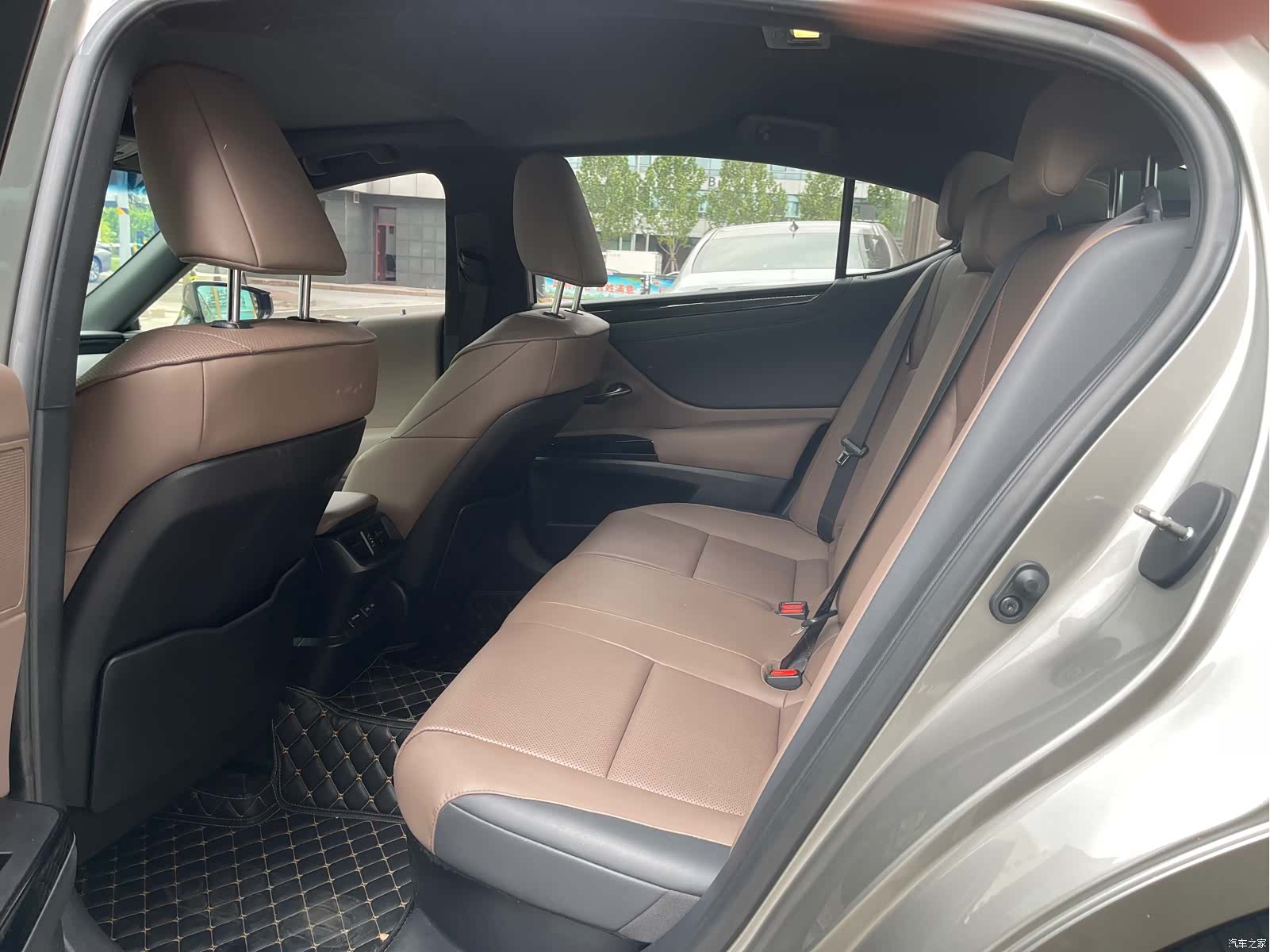 Lexus ES, 2023 19