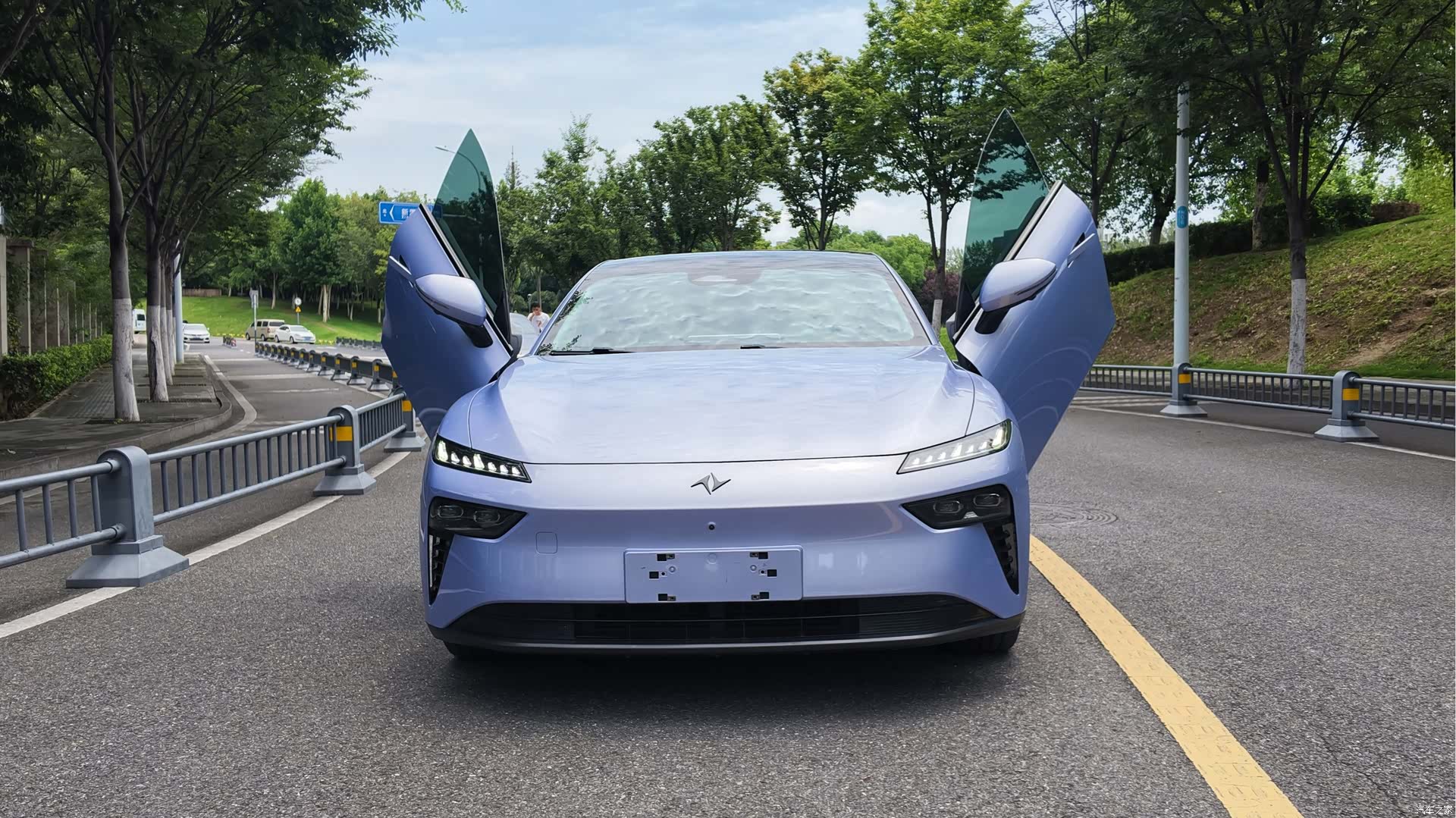 DongFeng eπ007, 2024 2