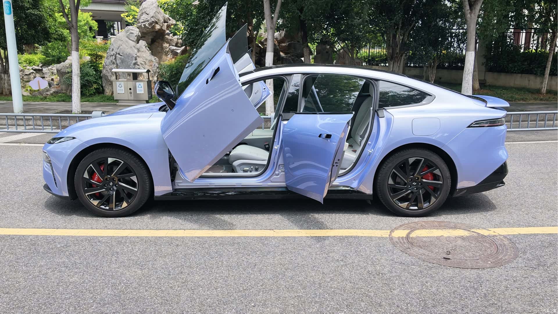 DongFeng eπ007, 2024 8