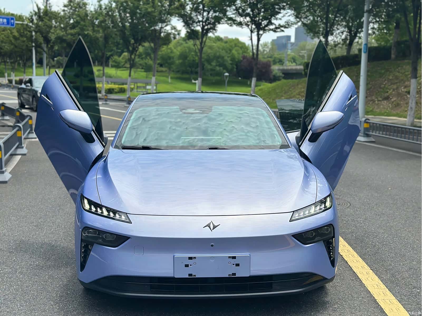DongFeng eπ007, 2024 19