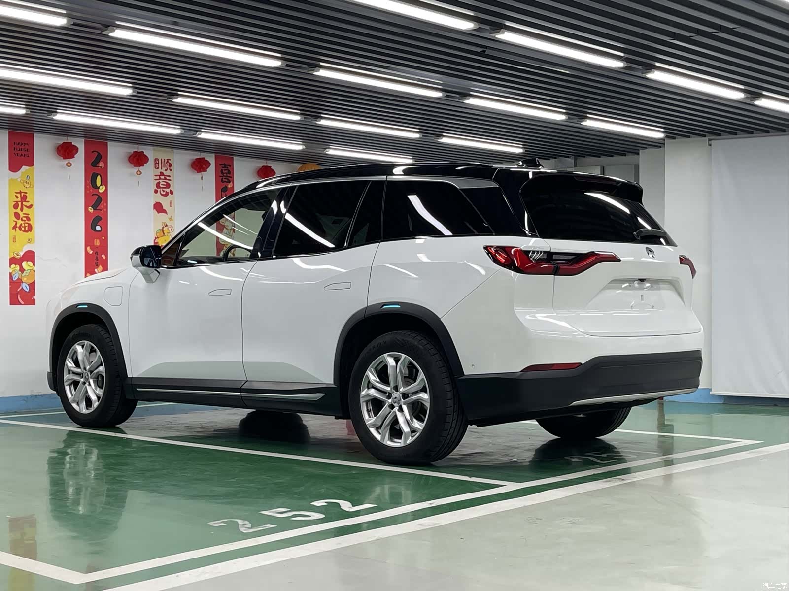 NIO ES8, 2019 7