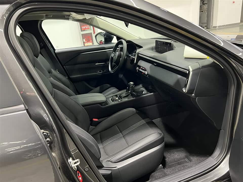 Mazda CX-50 line also