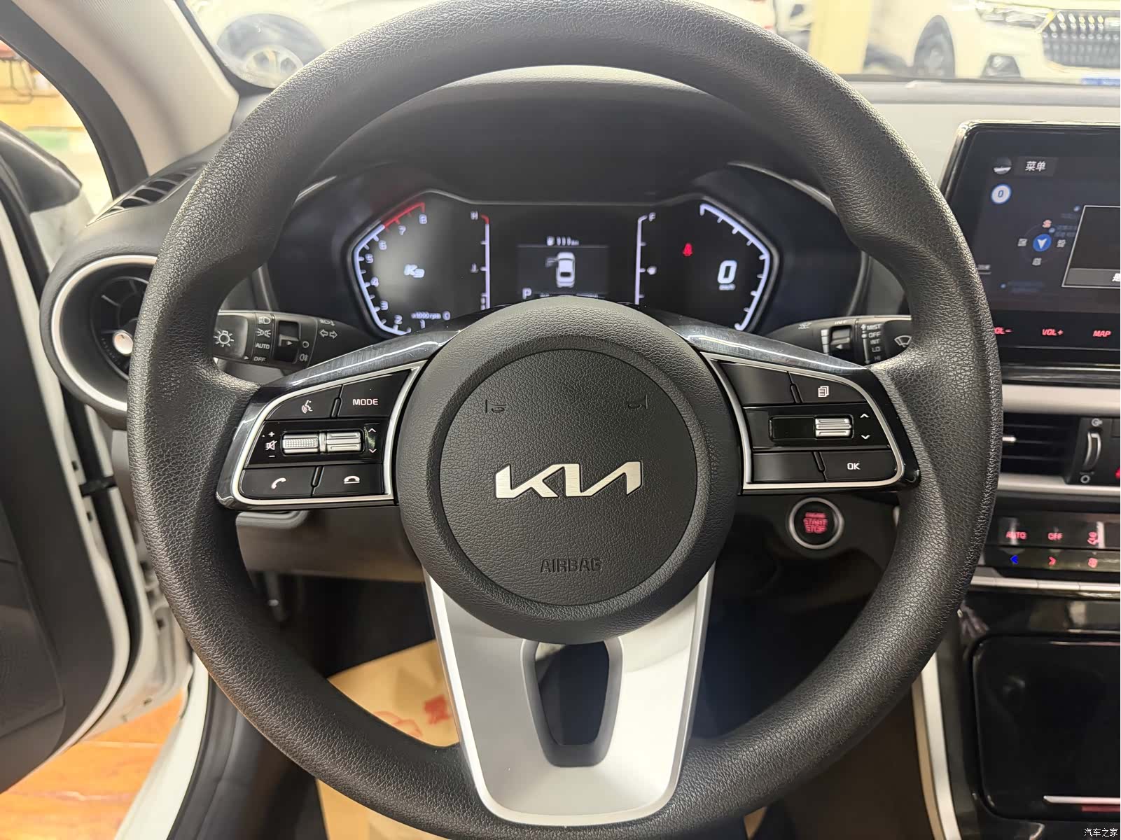 Kia K3, 2022 12
