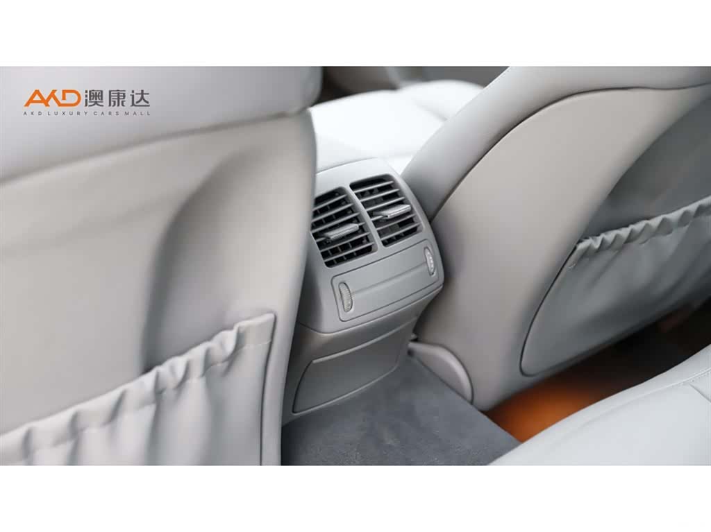Mercedes-Benz E-Class, 2009 9