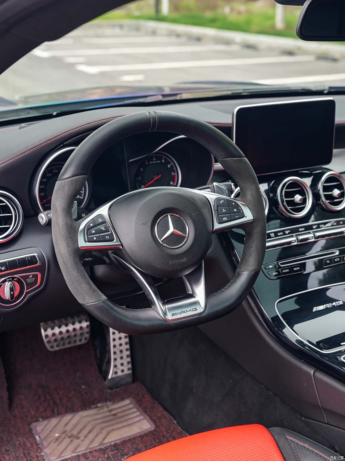 Mercedes-Benz C-Class, 2017 12