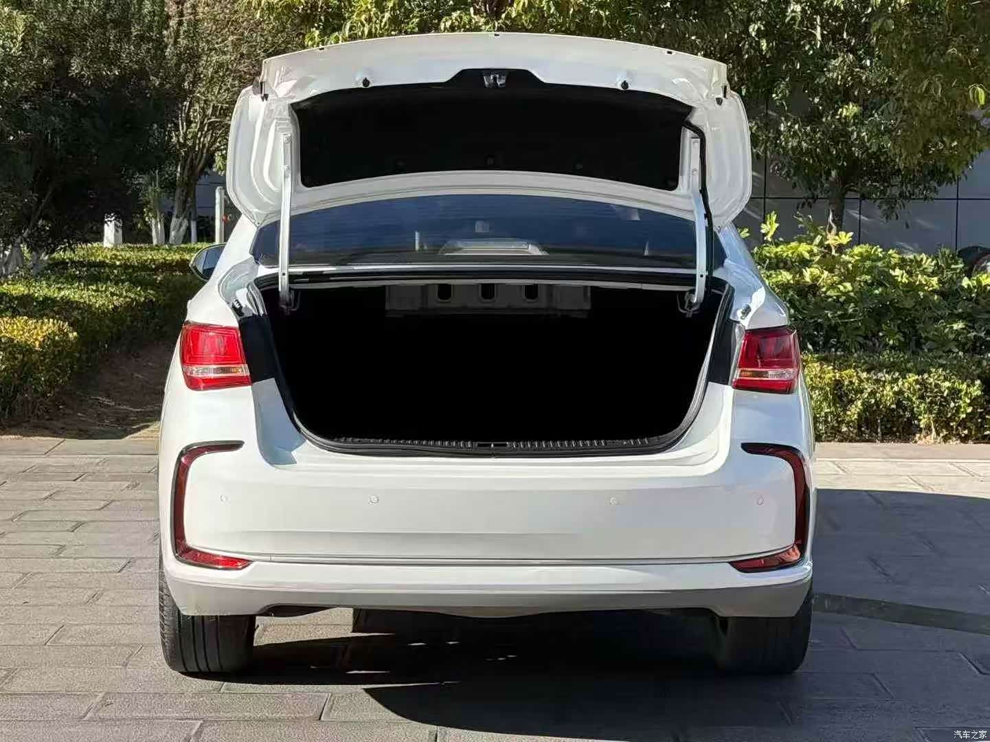 BAIC EU5, 2023 7