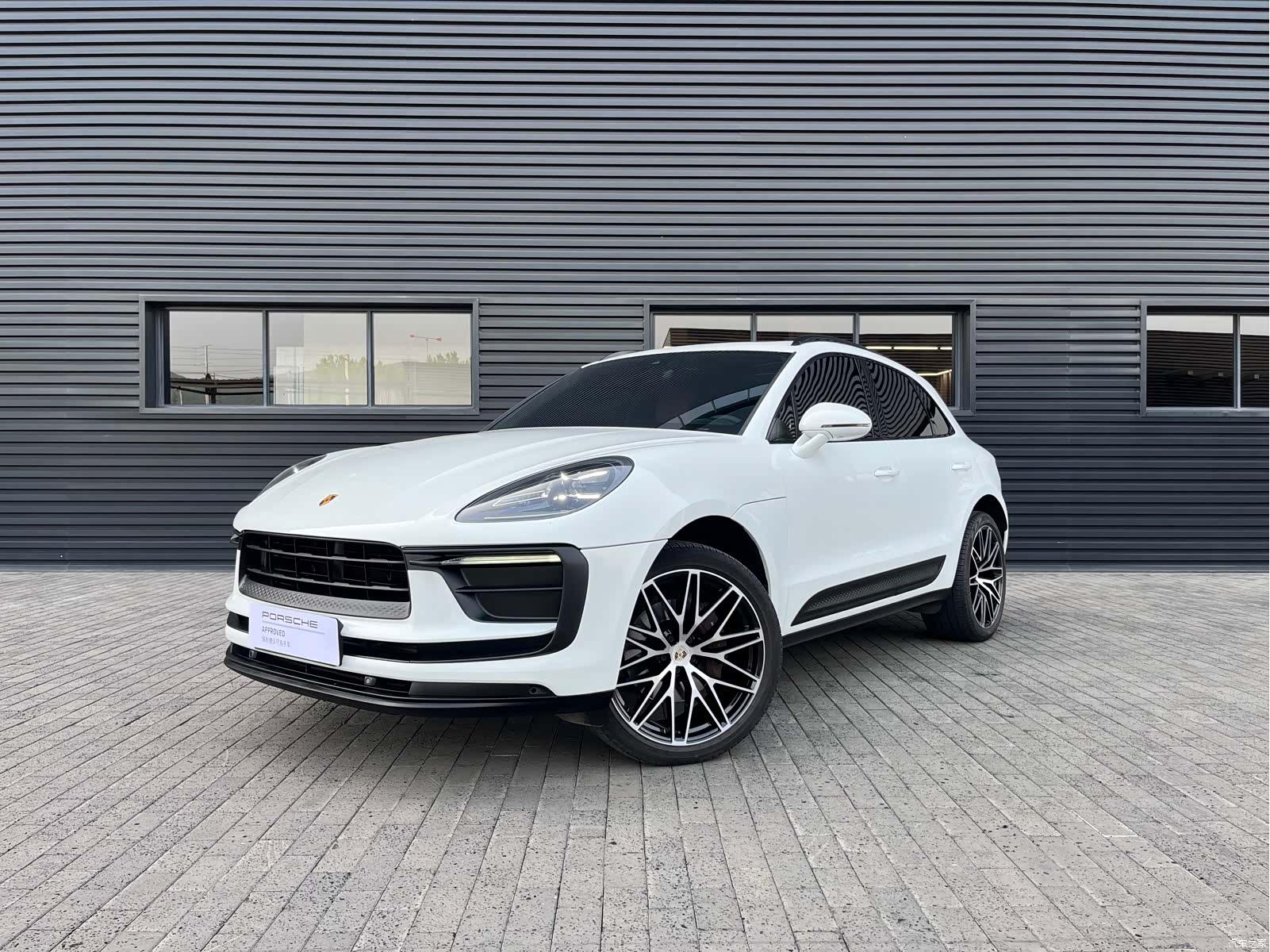 Porsche Macan, 2022 1