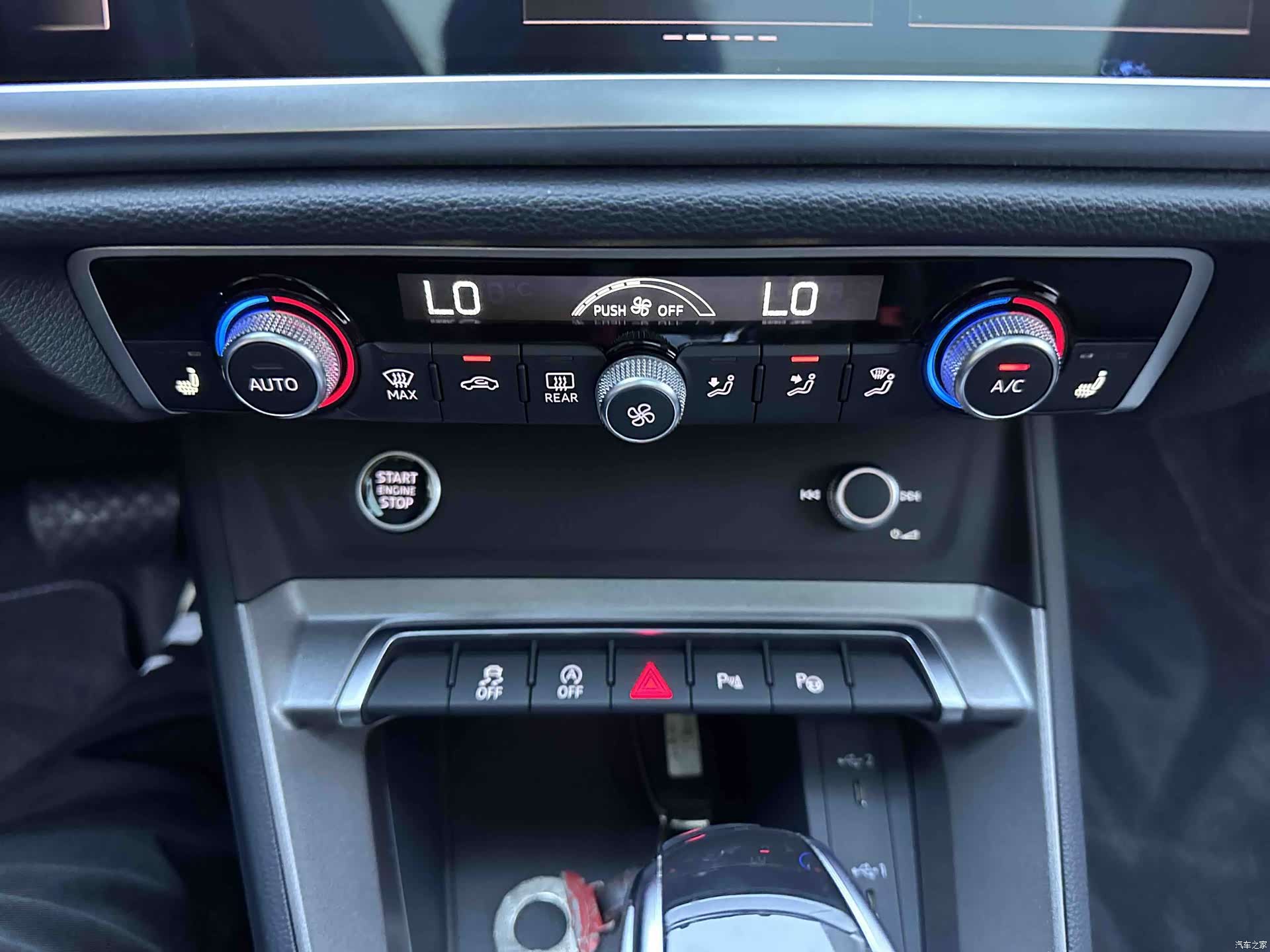 Audi Q3, 2022 14