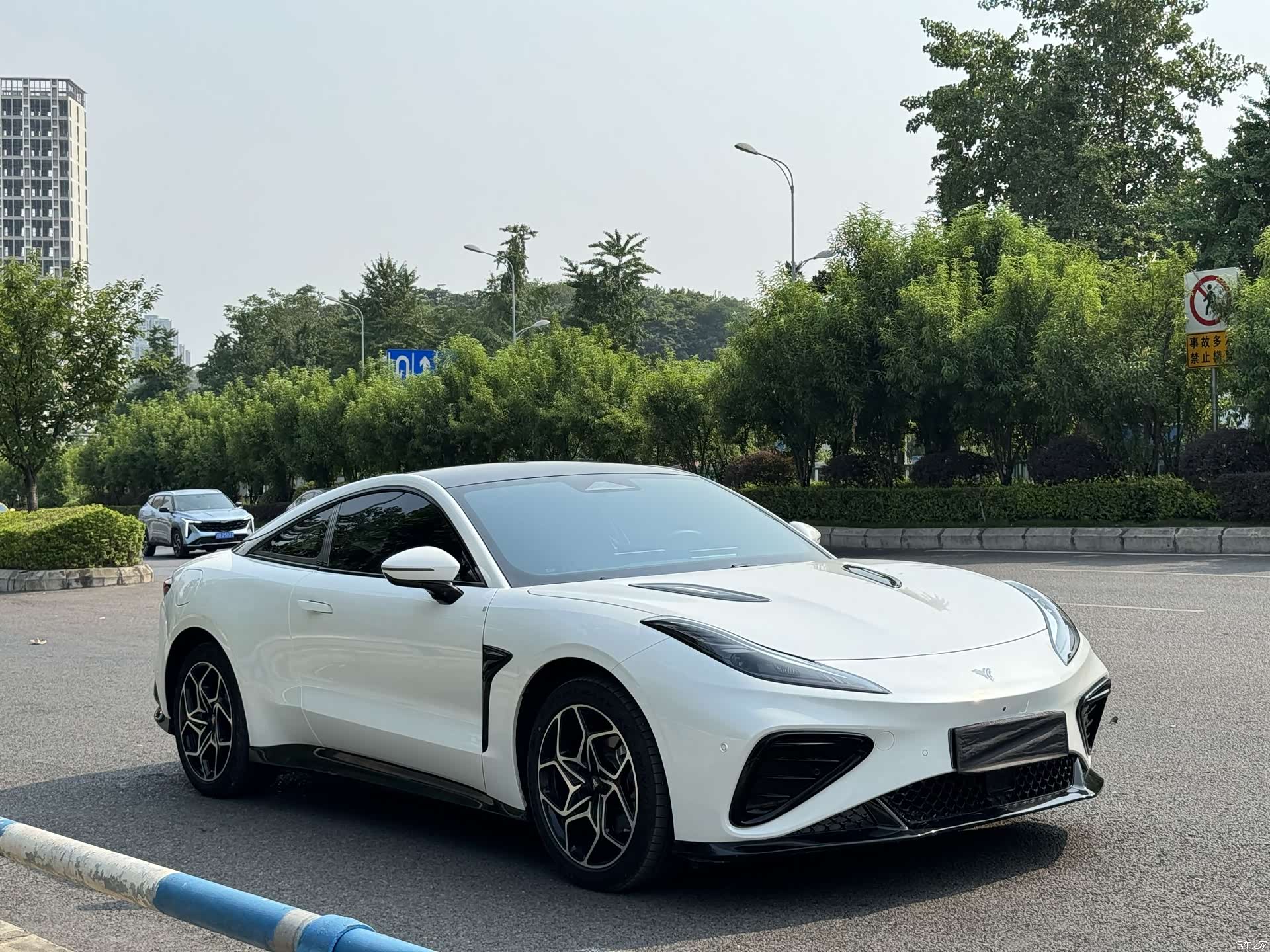 Neta GT, 2023 3