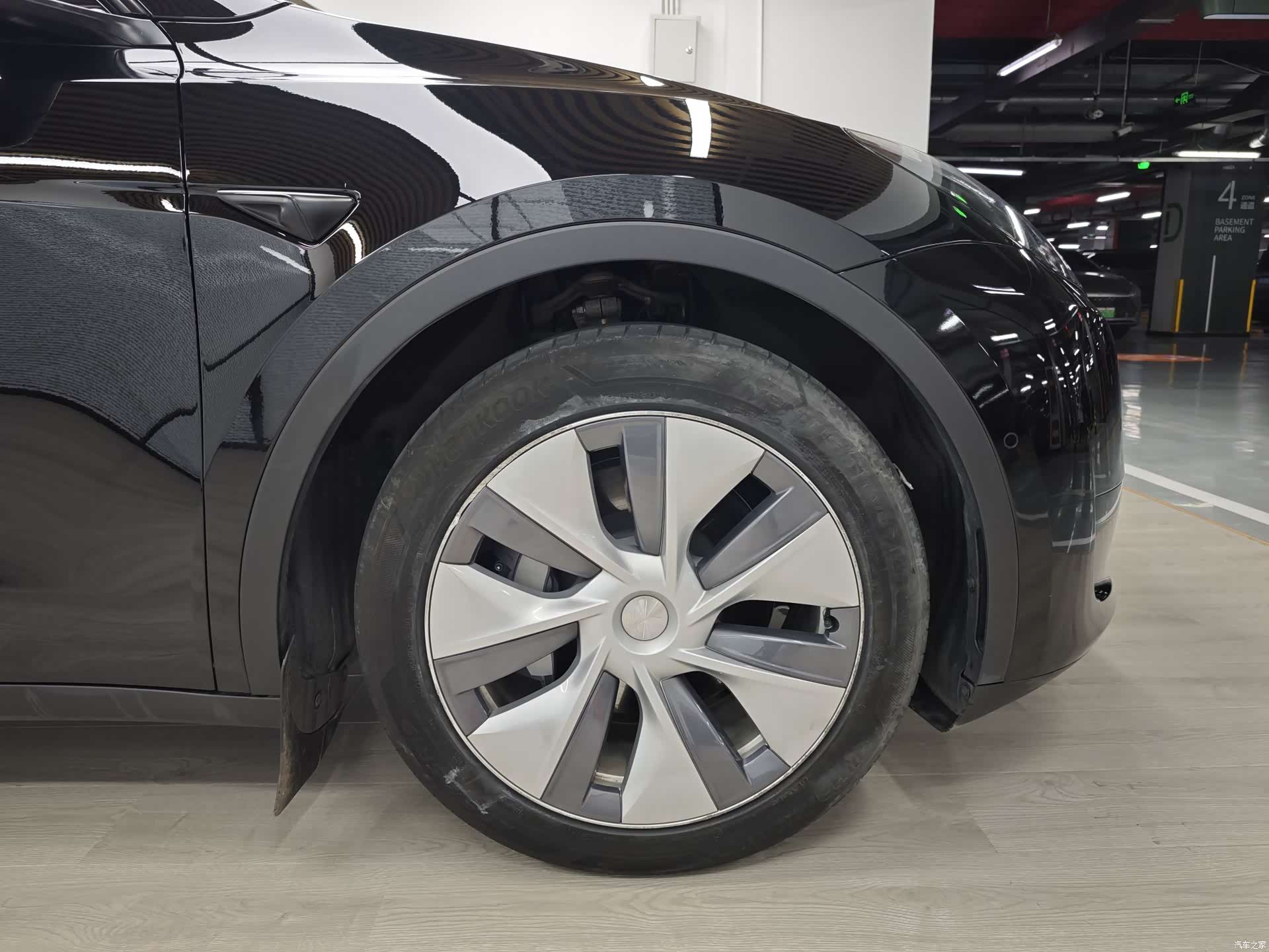 Tesla Model Y, 2022 55