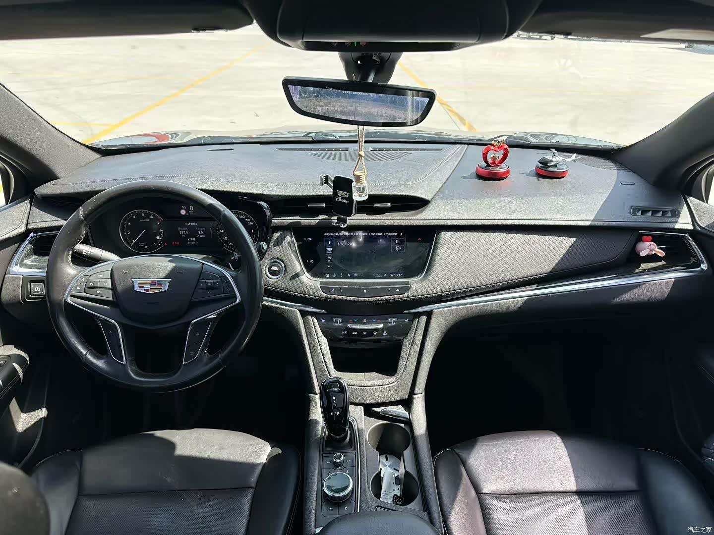 Cadillac XT5, 2020 все фото