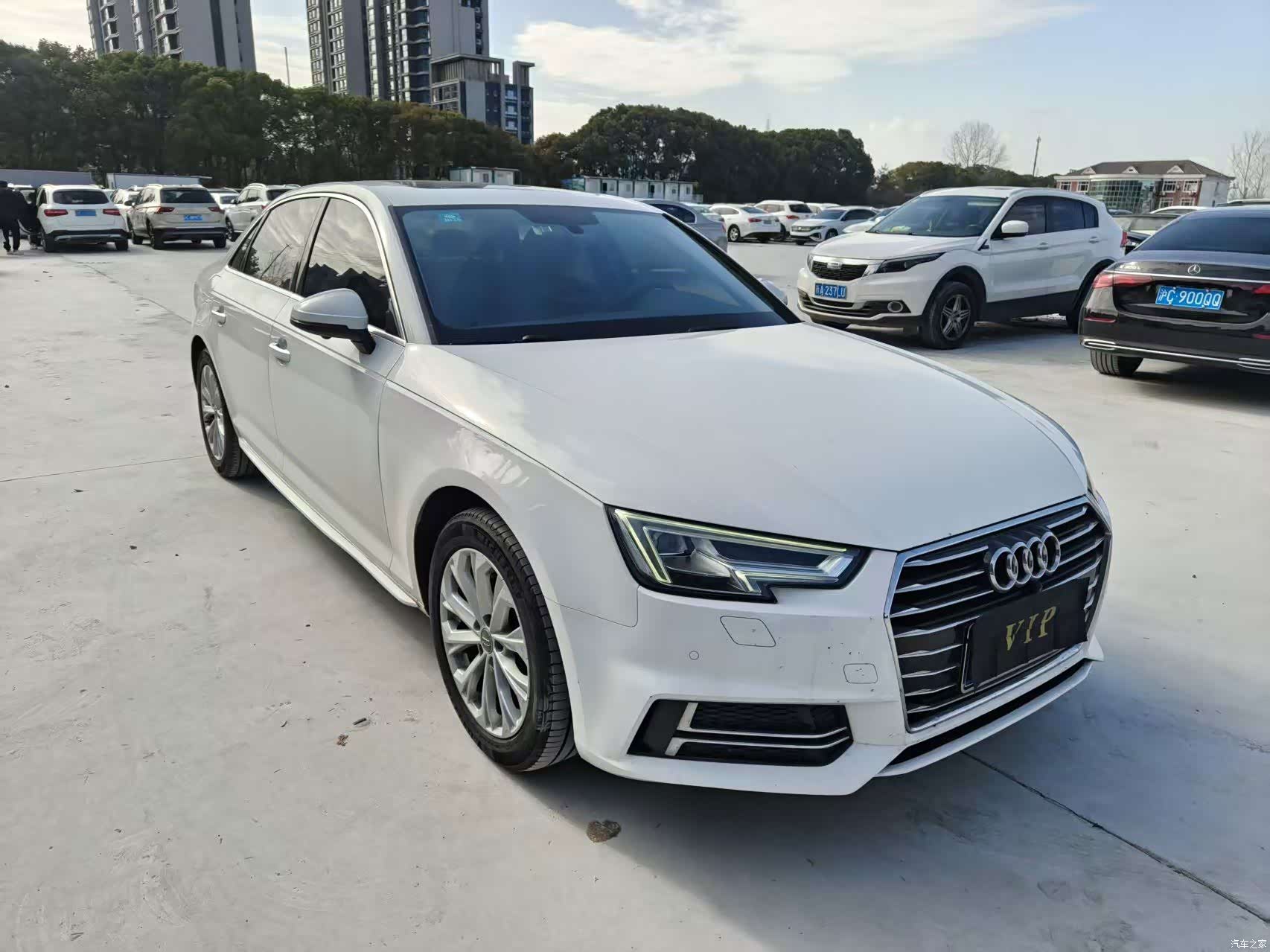 Audi A4L, 2019 3