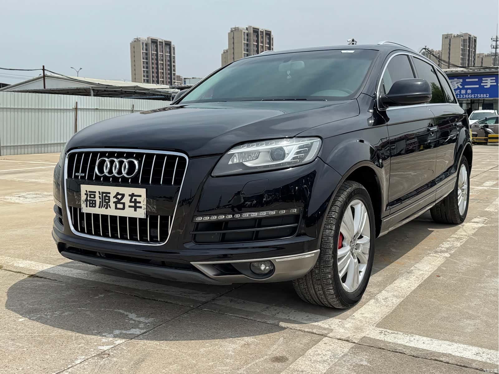 Audi Q7, 2012 1