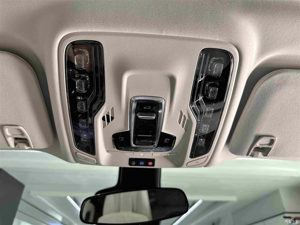 Buick GL8, 2025 16