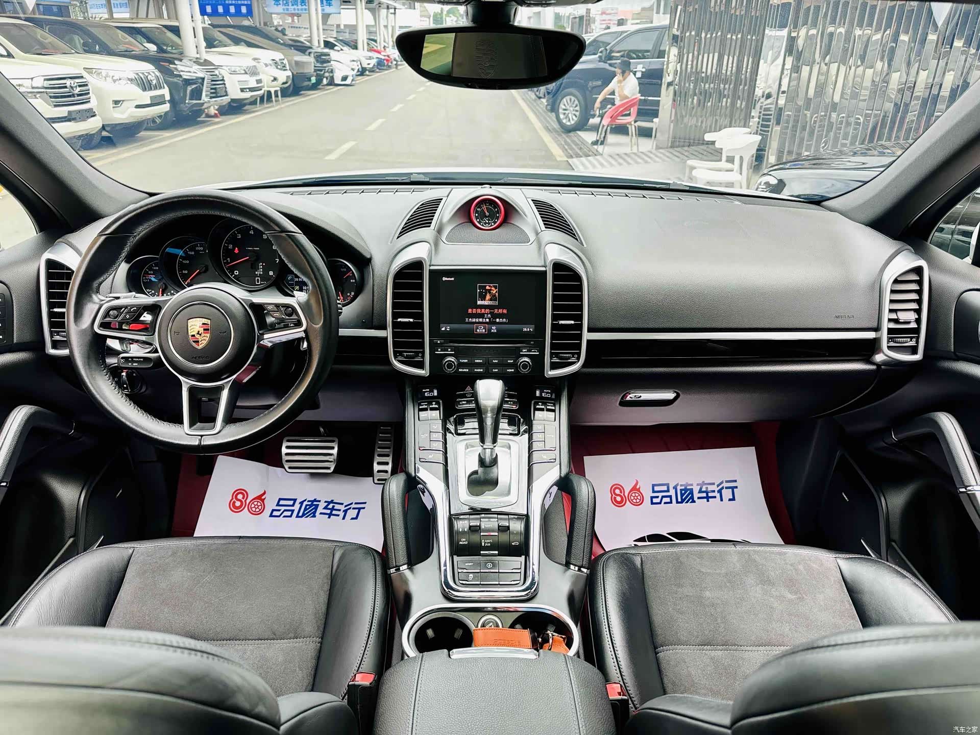 Porsche Cayenne, 2016 все фото