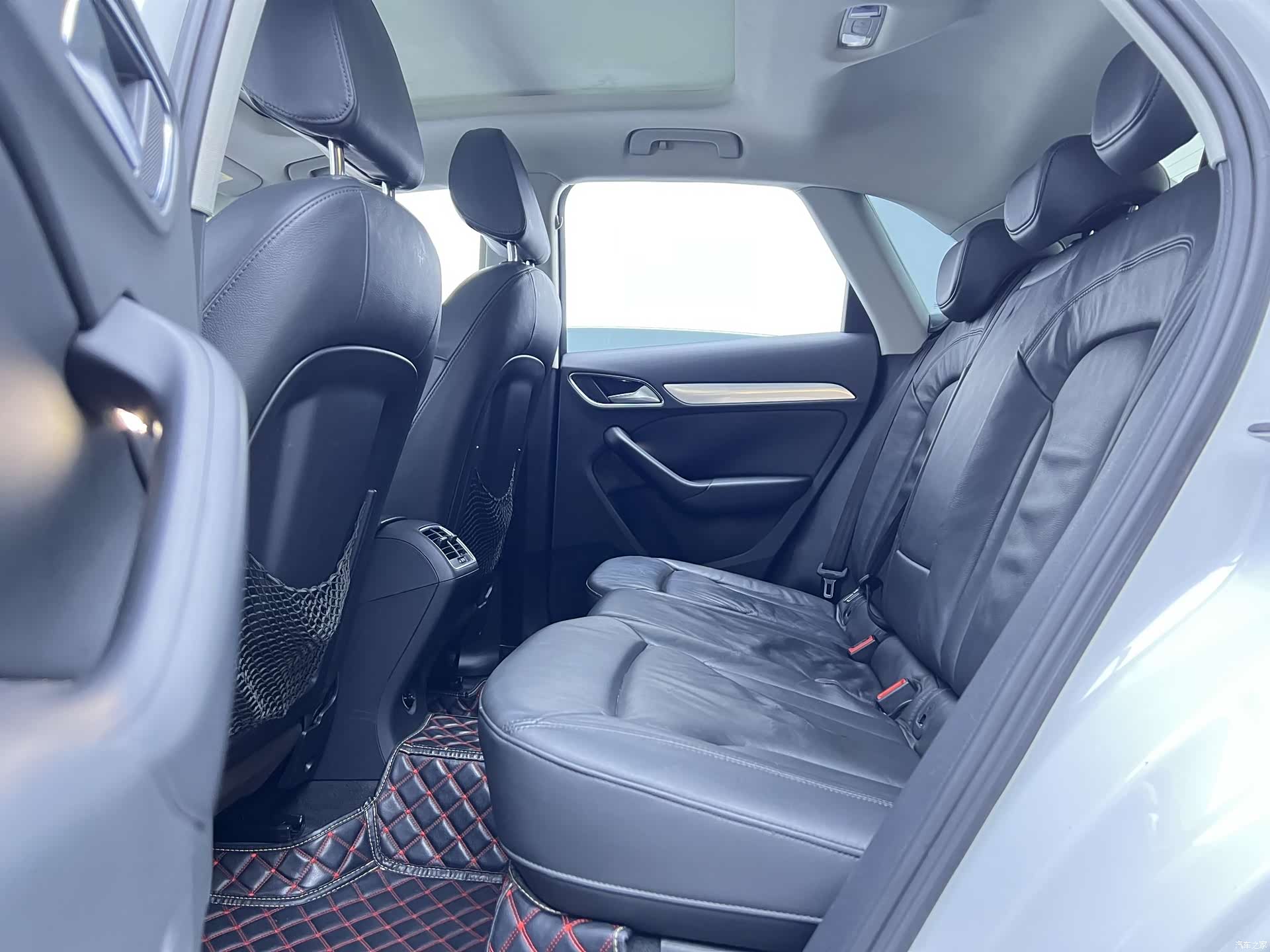 Audi Q3, 2014 16