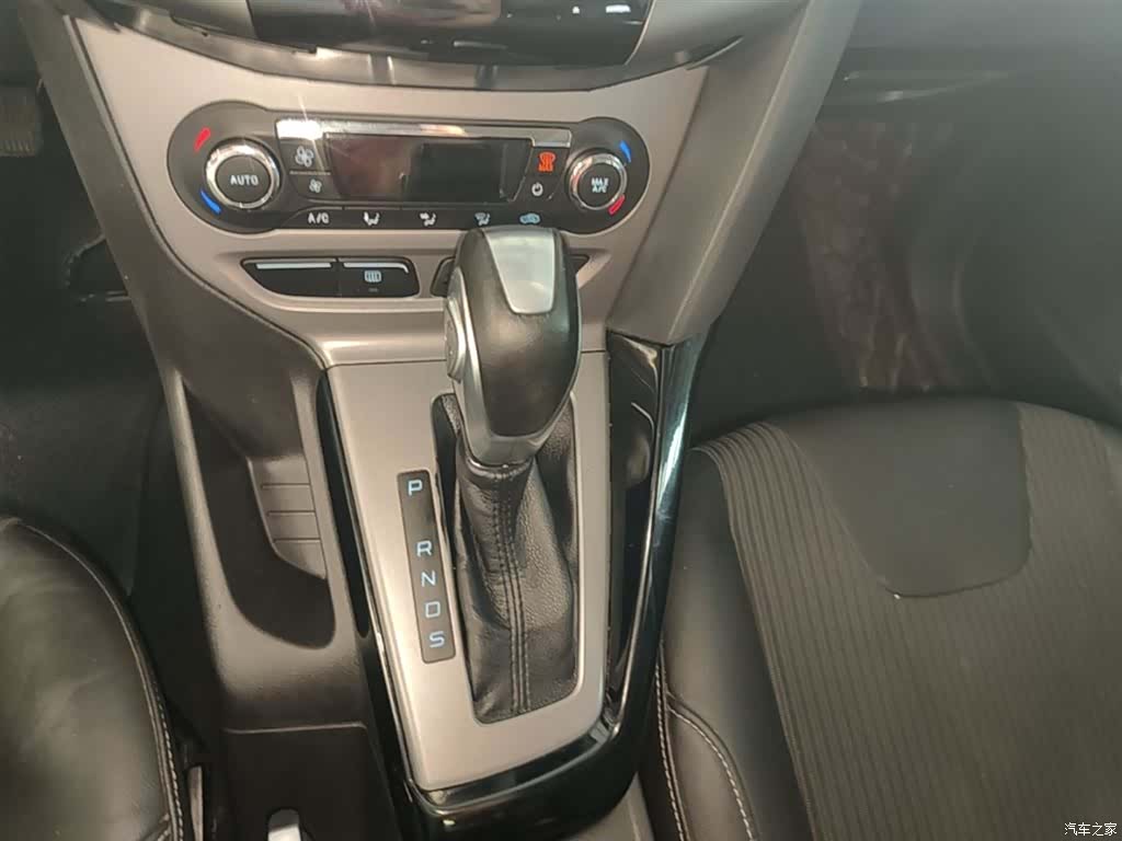 Ford Focus, 2014 14