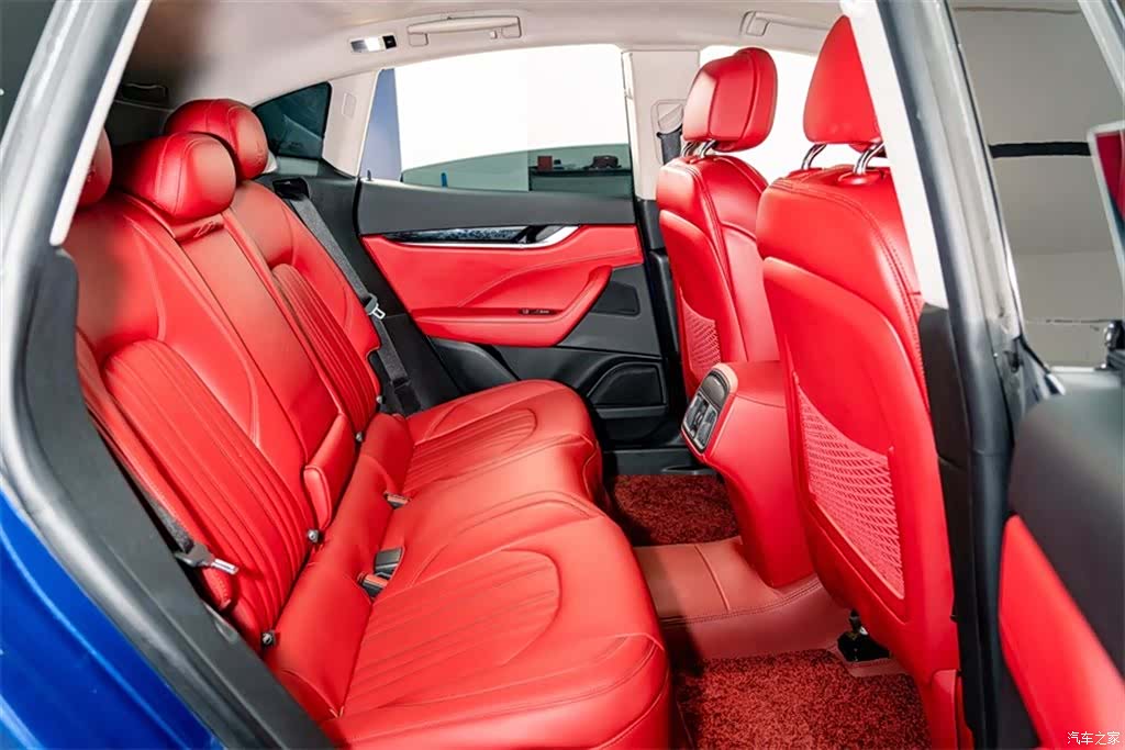 Maserati Levante, 2017 22