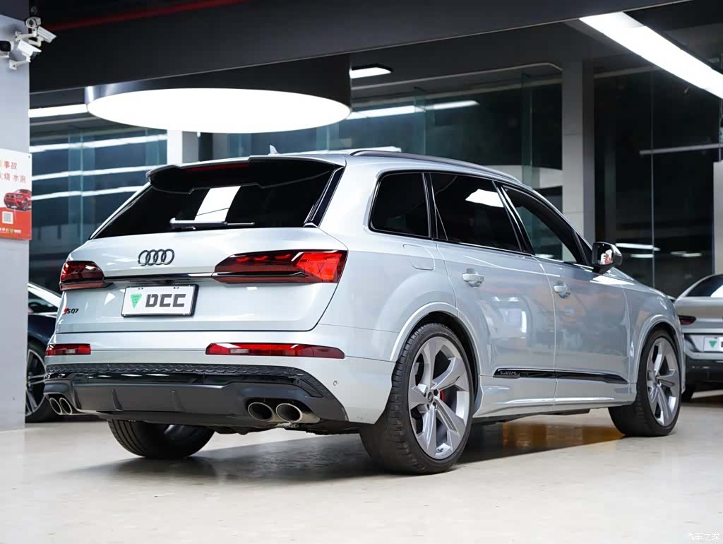 Audi Q7, 2024 7