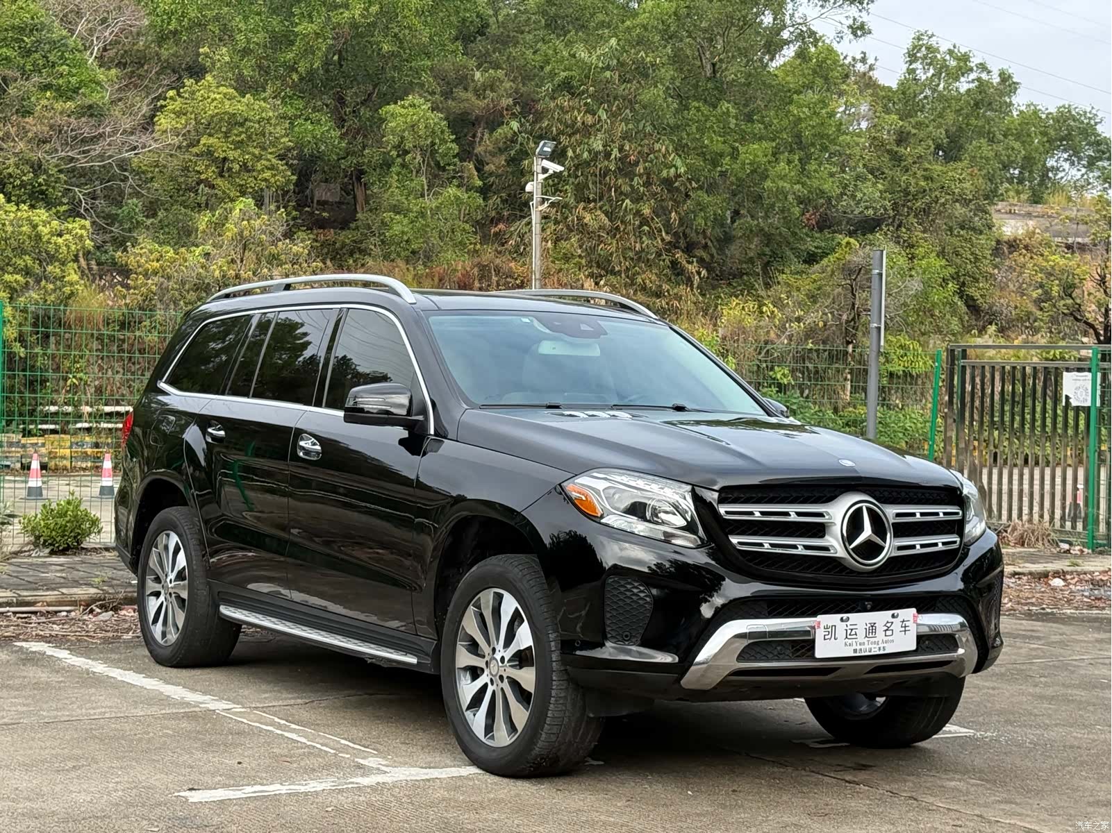 Mercedes-Benz GLS, 2018 3