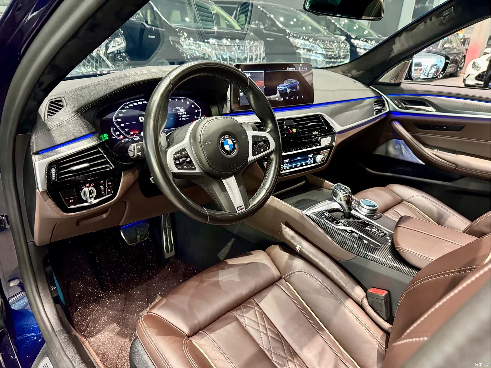 BMW 5 Series, 2022 все фото